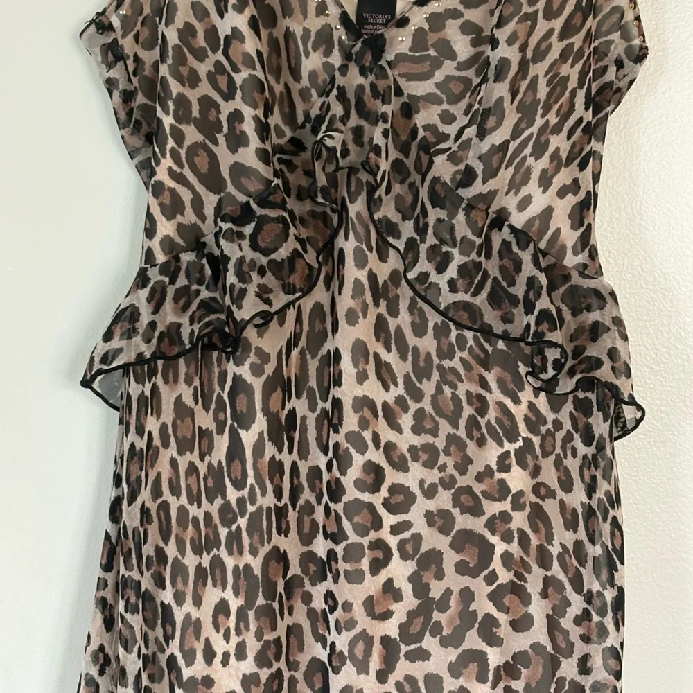 Victorias Secret chic leopard